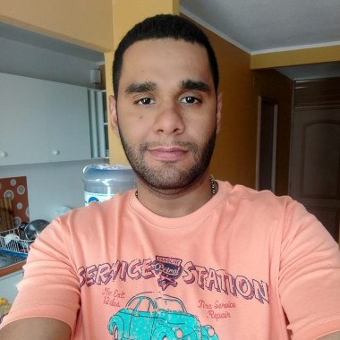 Cuidador de pacientes adultos y pediatricos