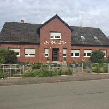 Das Hundehotel