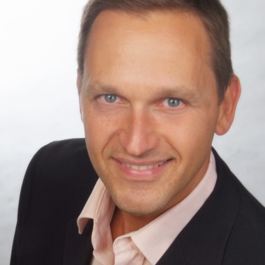 Lang Oliver