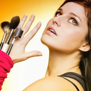 Colombina Diego Make Up Artist
