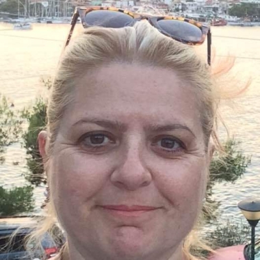 Αννέτα Κυρατσά