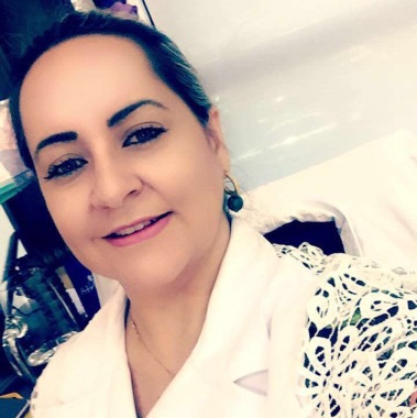 CLINIA - CLINICA DE DERMATOLOGIA E ESTÉTICA- DRA KELINN M AVELAR S.MOREIRA DERMATOLOGISTA