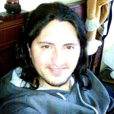 Freddy Flores