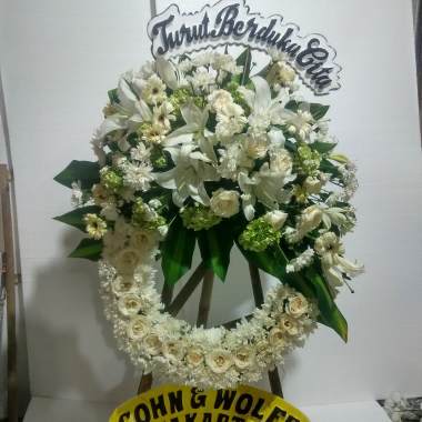 Devika florist 082260022255