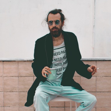 Özgür Karakau