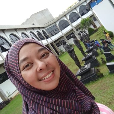 Dhias Trisyawalia