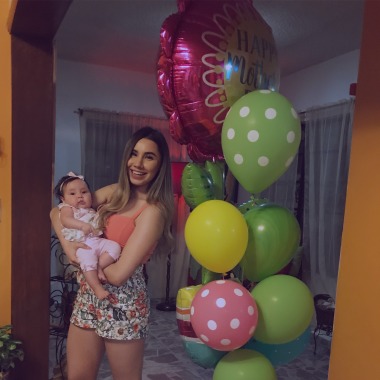 Valeria Niñera