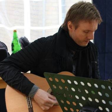 Gitarrenlehrer aus Flensburg