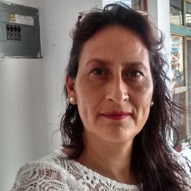 Rosa isela