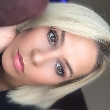MakeupArtist