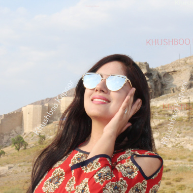 Khushboo Kapoor