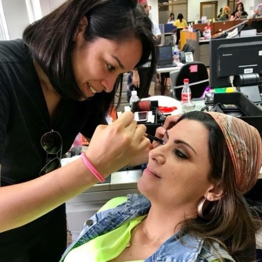 Andrea Mauricio Makeup
