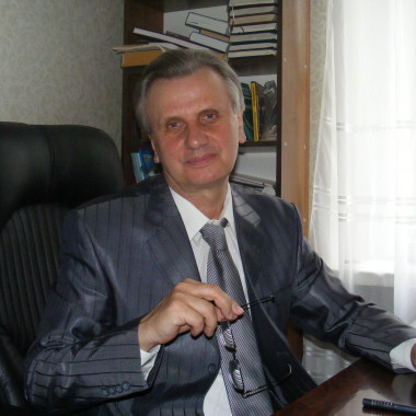 Адвокатське бюро "Експерт Володимир Десятник"