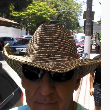 Carlos Gerevine