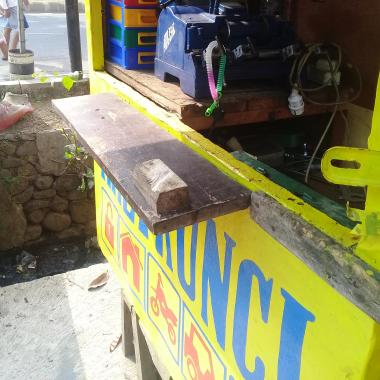 Ahli kunci malang wildan