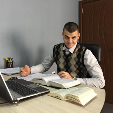 Адвокат Ничев