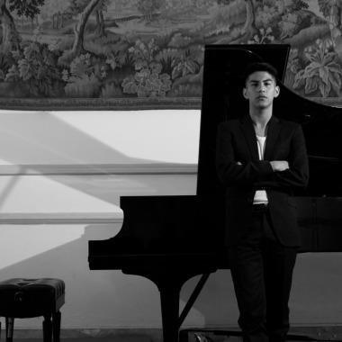 Adrian GUizar