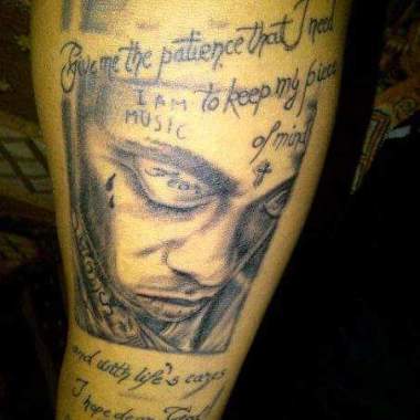 San's tattoo and body piercing studio
