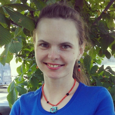 Работа на дому с учениками по иностр.языкам, выезд на дом (прическа+макияж)