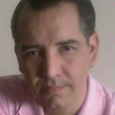 Profesor de canto y musica
