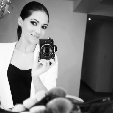 Yamile vergara makeup