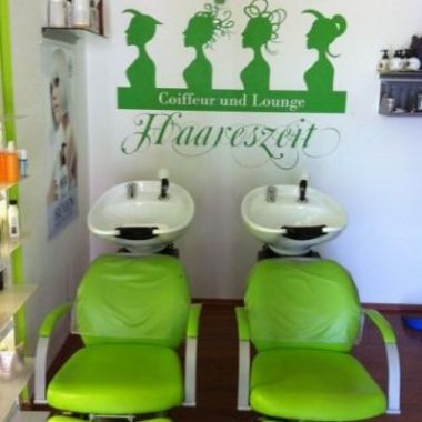 Coiffeur & Lounge Haareszeit