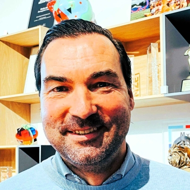 Völker Mediation