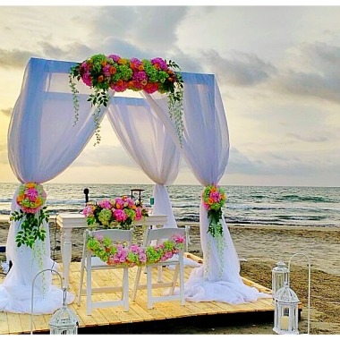 Mary Morrell Events & Travel