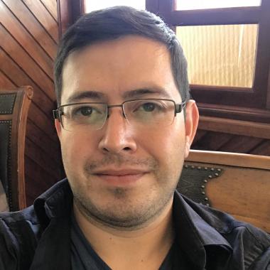 ROBERTO DANIEL