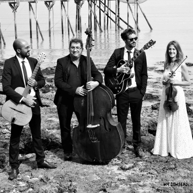 Django Black Band