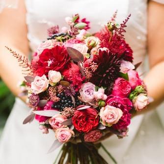 BloomsVilla- Flower Delivery In Mumbai