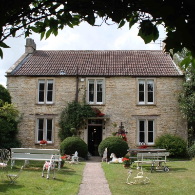 Fosse Farmhouse Country Hotel