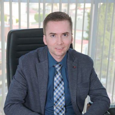 Dr. Oscar Rodolfo Velarde Leyva Cardiólogo 
