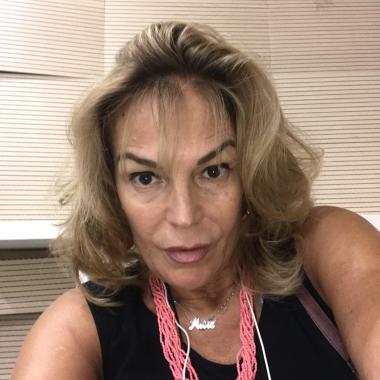 Dott.ssa Laura Di Giacomo psicologa psicoterapeuta