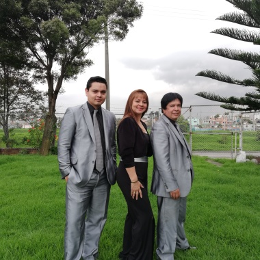 Trío nueva imagen