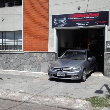 AUTOZONA