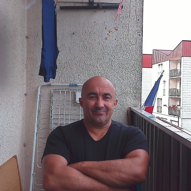 Augustin particulier cheque  emploie  servic