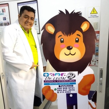 Dr. León Clínica Veterinaria
