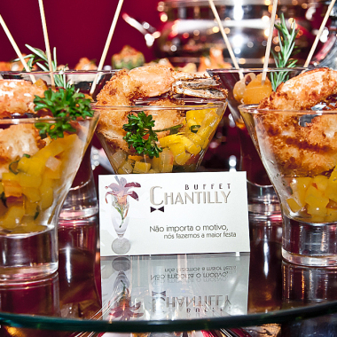 Buffet Chantilly
