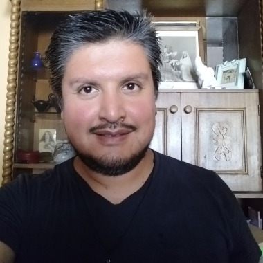 Claudio Morales Traducciones