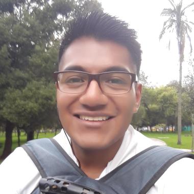 Angel ayuda