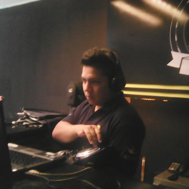 Javier Eduardo Serrano Castillo