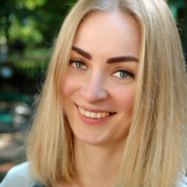 Mariya Smoliakova Photo&Video