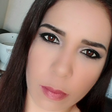 Insurgente by tag make up artist