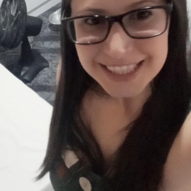 Profissional: Helen Salvador