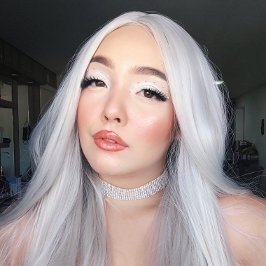 Julia Nishida