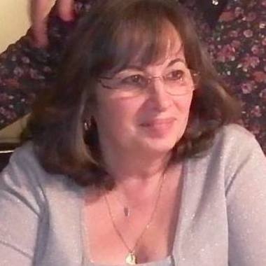 Ana Gonçalves  - 66 anos - 12º ano