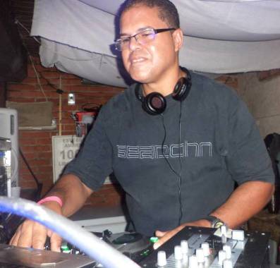 Dj Luis Rivera