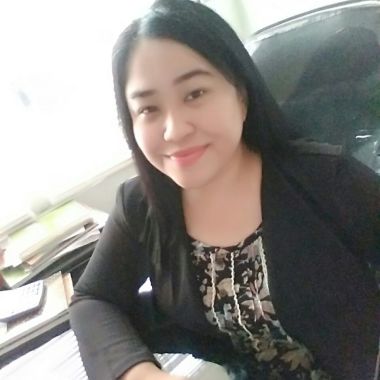 Pipit Lindung Bulan, SH., M.Kn