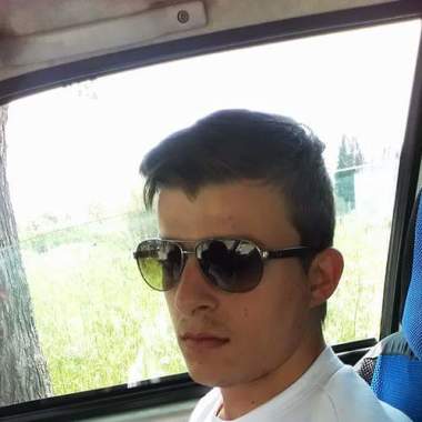 DJ